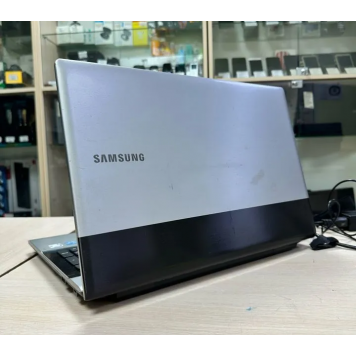 Ноутбук Samsung RV520 id29198-1