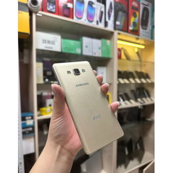 Samsung Galaxy A7 SM-A700F, 2/16 ГБ id29292-1